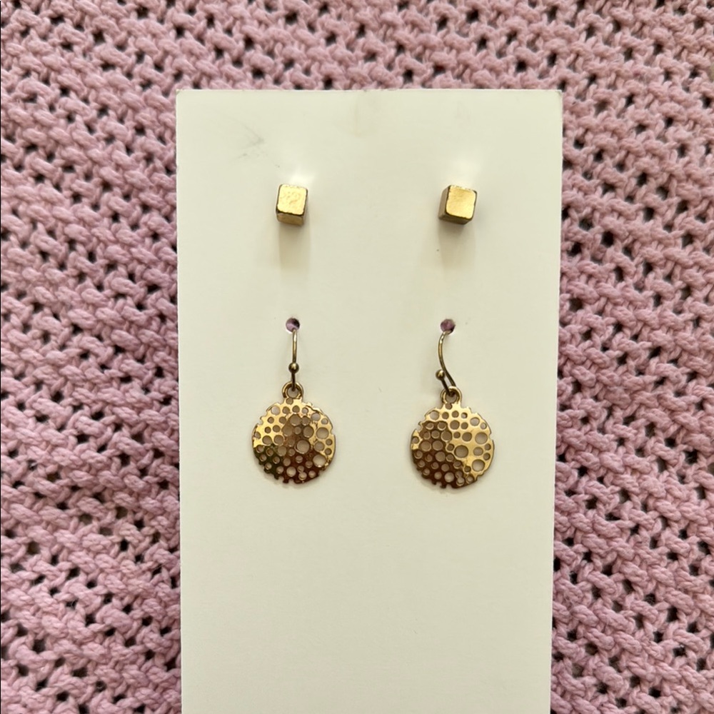Elegant Gold-Toned Earrings Set
